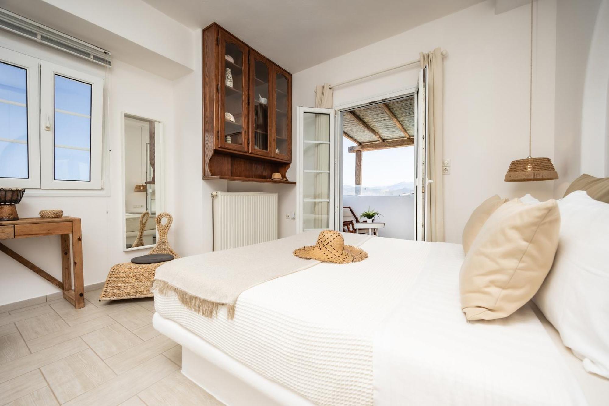 Thea Suites Naxos Agios Prokopios  Luaran gambar