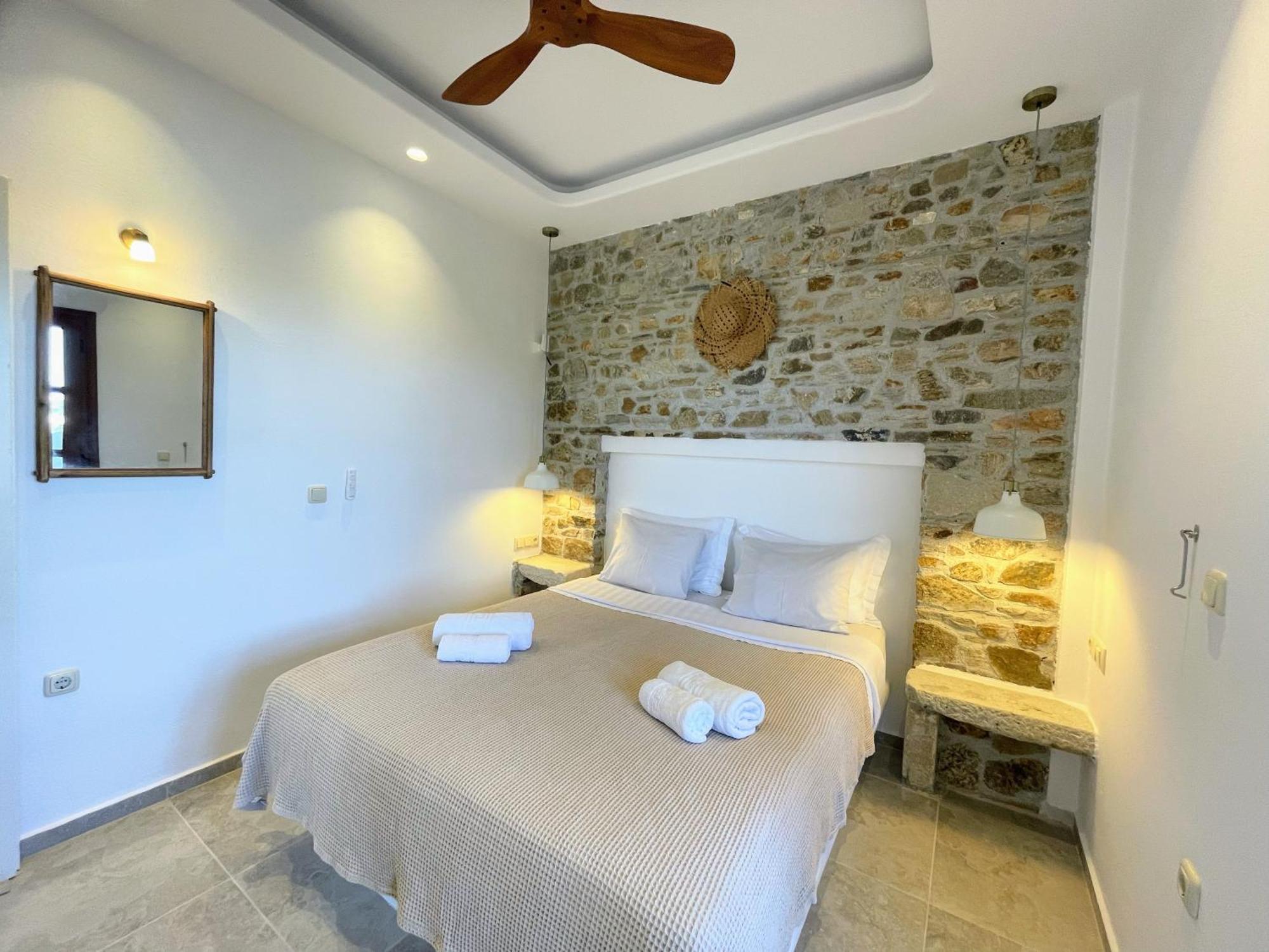 Thea Suites Naxos Agios Prokopios  Luaran gambar